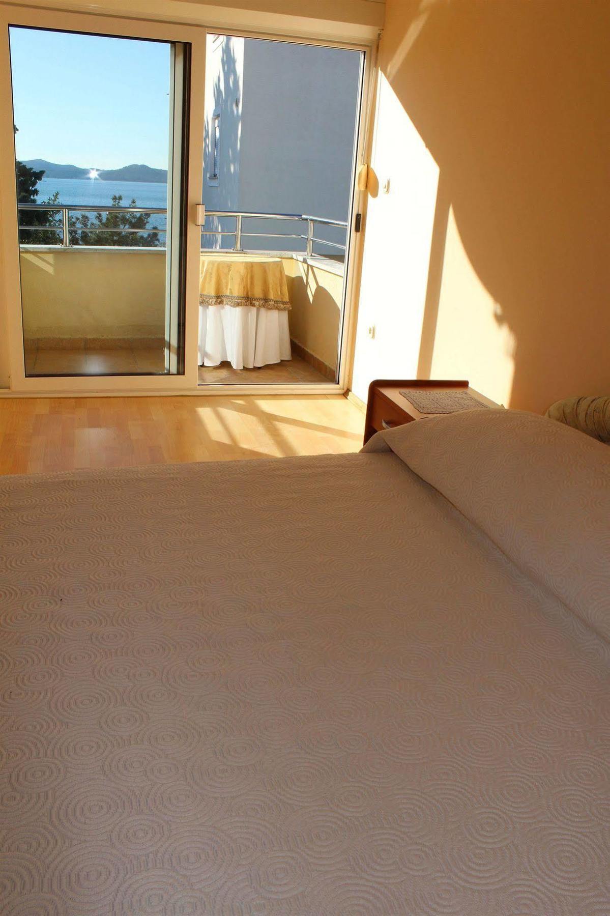 Diklo Beach Rooms-Adults Only ซาดาร์ ภายนอก รูปภาพ